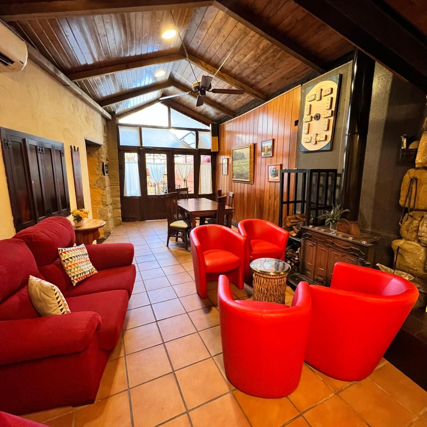 Posada Abadia De Siétamo Buitenkant foto